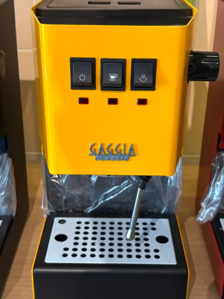 Gaggia Classic Evo Pro: Elevate Your Espresso, Italian Style